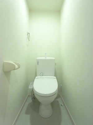 リブリ・コスズのトイレ|清潔感のあるトイレです