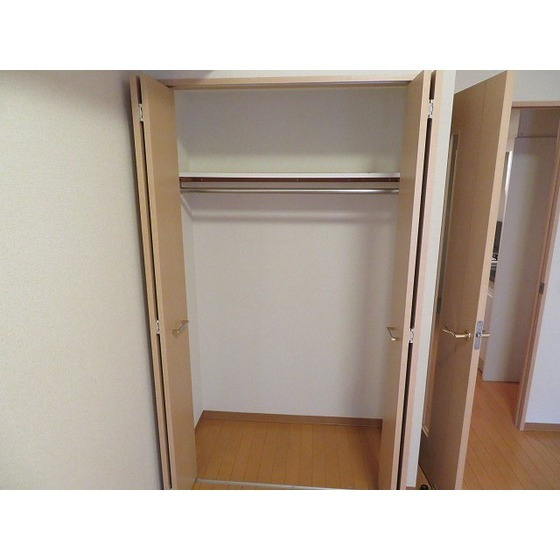 サンクレイドルレヴィール池袋の収納|大きなものも収納できそうです