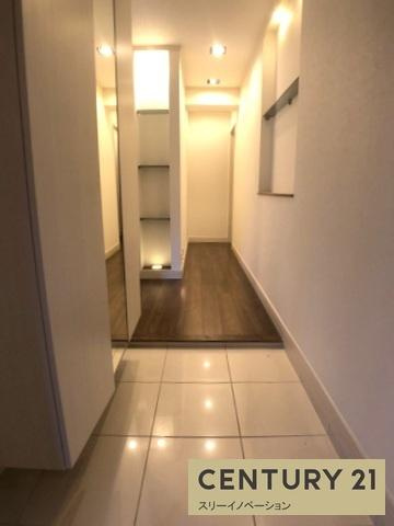 大阪市大正区鶴町１丁目の賃貸マンションの玄関|★広々玄関★