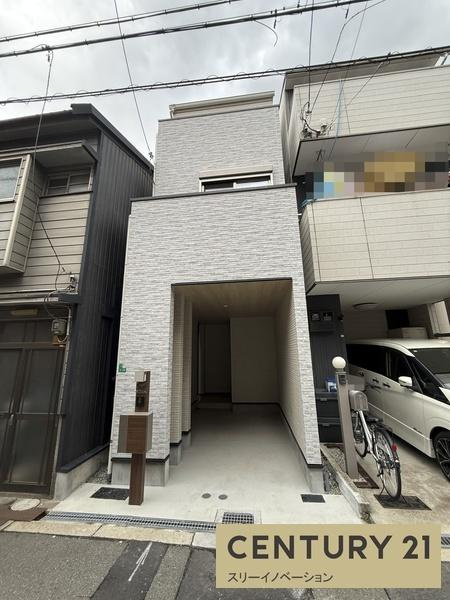 築港２丁目新築戸建の前面道路含む現地写真