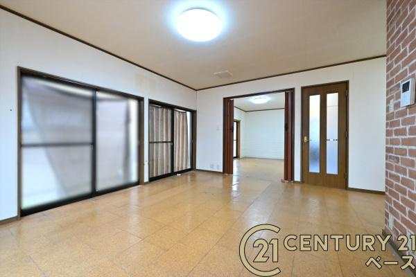 香芝市今泉　一戸建の居間・リビング