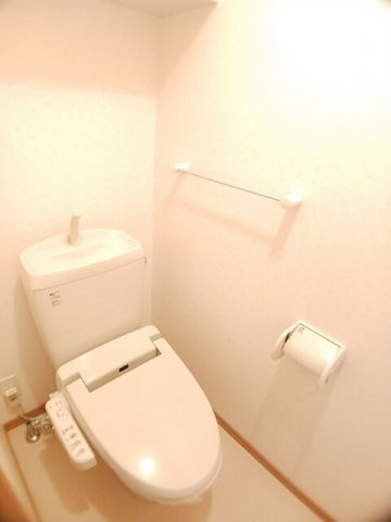 【トイレ】 | ハニーフォーレスト | 落ち着いたトイレです