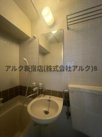 朝日三番町プラザの洗面所