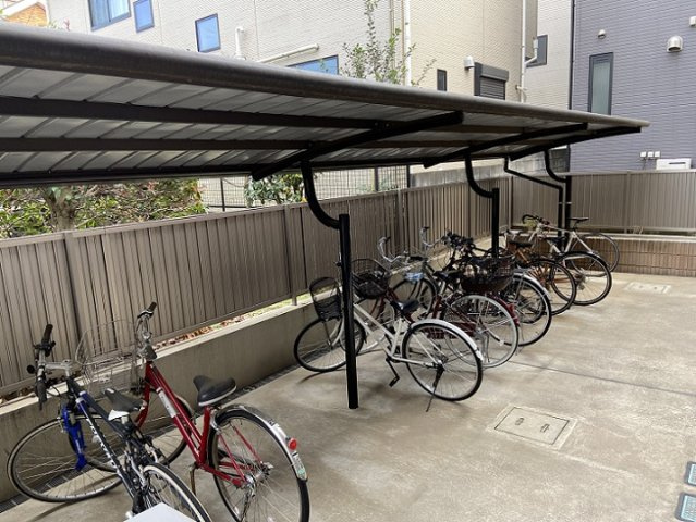 レオネクスト八重のその他|駐輪場