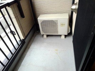 スプリング　エンブレスのバルコニー|広々としたバルコニーです