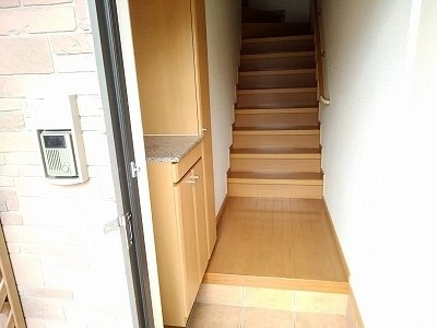 スプリング　エンブレスの玄関|玄関です