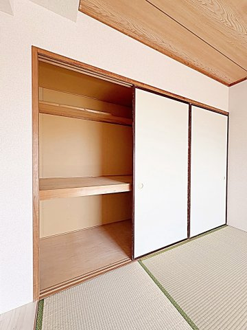 横井ビルの収納