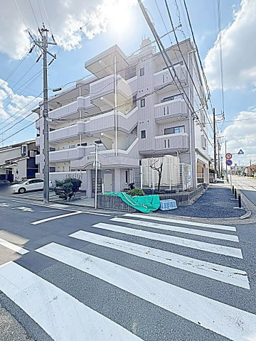 横井ビルの外観