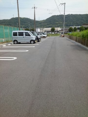 クラールの駐車場|駐車場があります