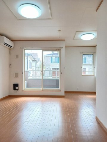ボンヌ・シャンス多摩の内装|内装は落ち着いています