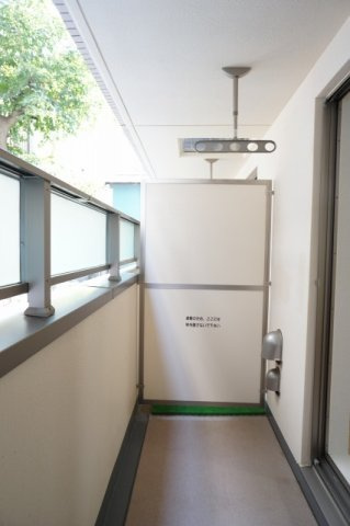 ラフレシール　新所沢のバルコニー|お洗濯にも便利なバルコニー付き