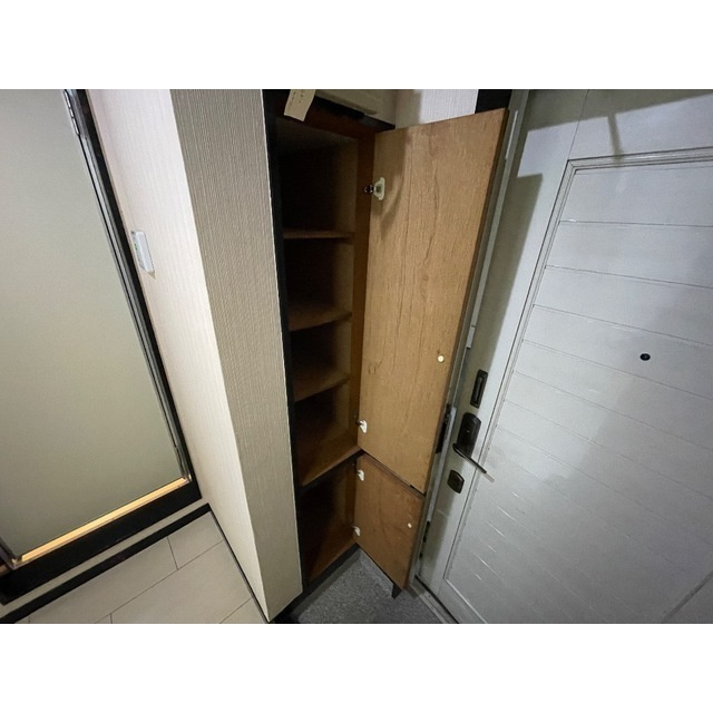 Reno所沢の内装|明るい色調の室内です