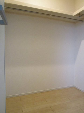 ブライト・ヒルの収納|こまごまとしたものを収納できそうですね