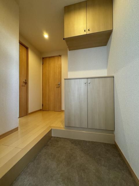 シェリーグランデの玄関