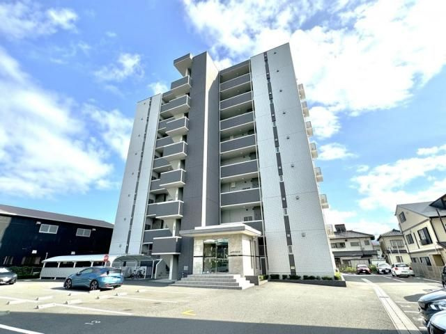 シェリーグランデの外観