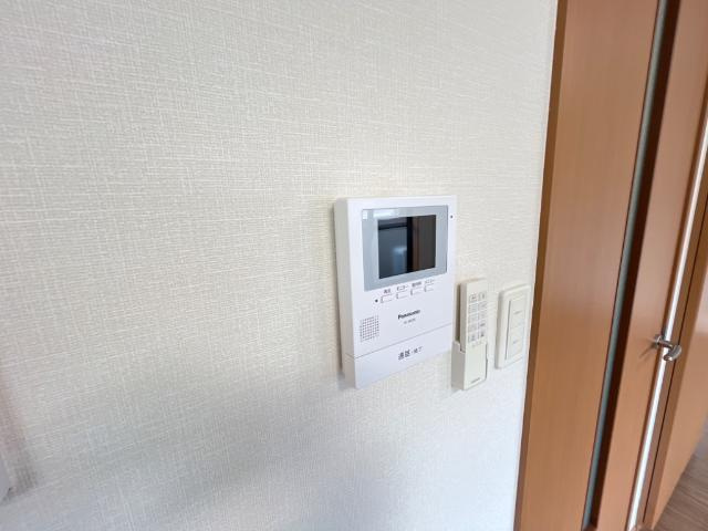 リバティヒルズ朝霧のセキュリティ|カメラ付インターホン