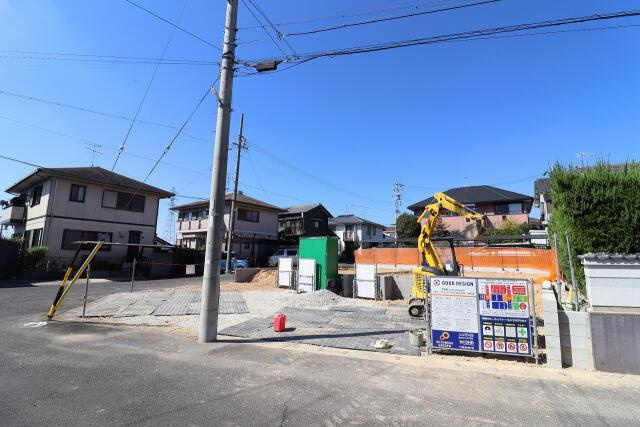 新築戸建て・仲介手数料無料）小牧市大字本庄字郷浦２棟／１期２号棟の前面道路含む現地写真|造成後