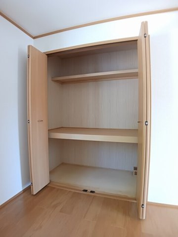 エスポワール上条　Ｂの収納|小物を収納するのに便利です