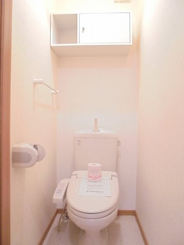 ナイオン　日差のトイレ|トイレもきれいです