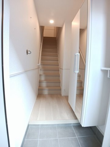 こころテラスの玄関|落ち着いた玄関です