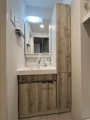 シャテーニュ上本町の独立洗面台|シャテーニュ上本町　独立洗面台