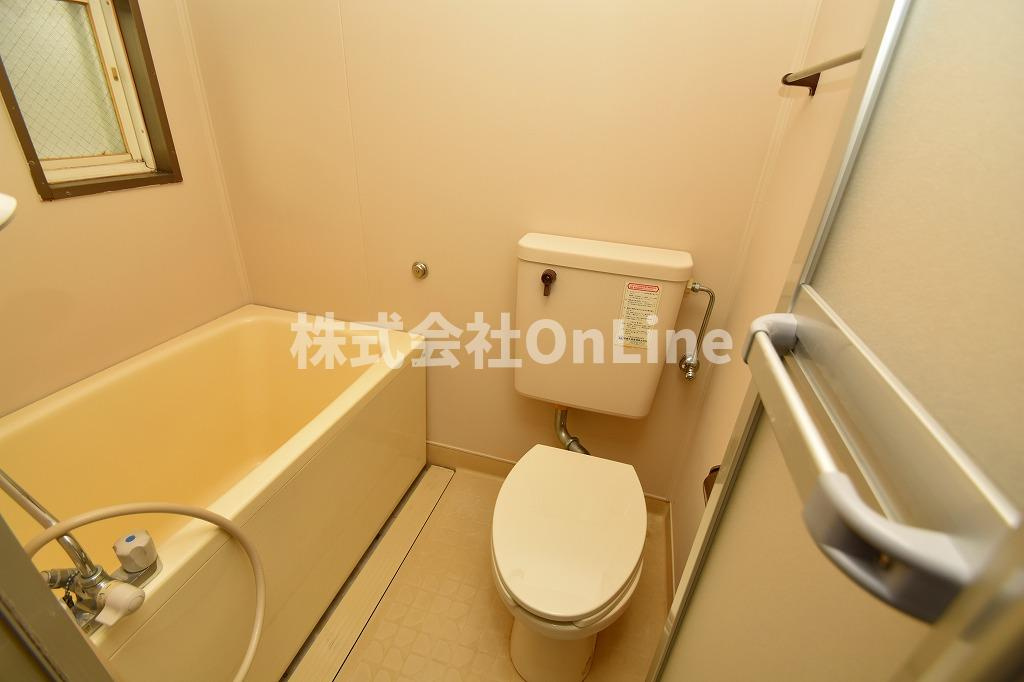 サンシティ本町の浴室