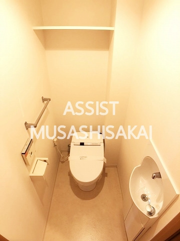 Ｌ’ｓresidence武蔵境のトイレ|写真：設備同仕様の別号室です