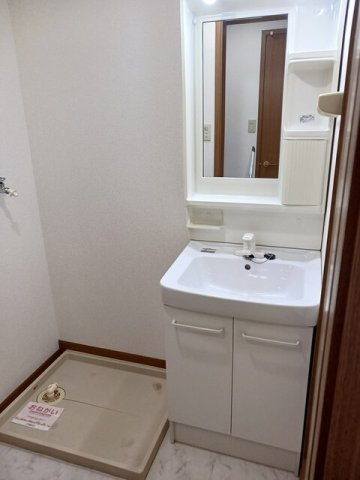トゥールモンドの洗面所|コンパクトで使いやすい洗面所