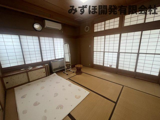 東置賜郡高畠町大字入生田937の和室