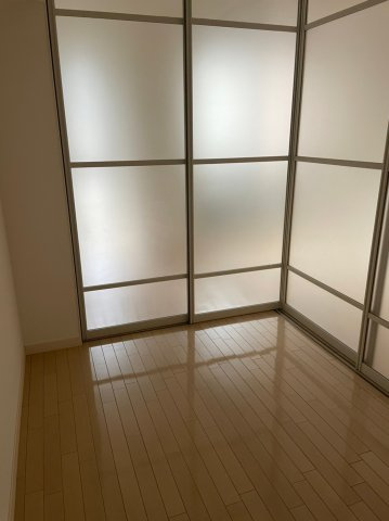 シャンブル向丘の寝室