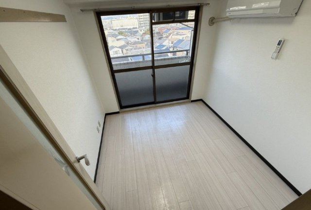シティハイツピコの洋室