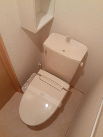 【トイレ】 | ブルック・アベニュー　Ⅰ | 落ち着いた色調のトイレです