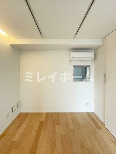 SH122の内装