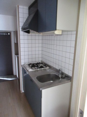 福岡市博多区博多駅前４丁目の賃貸マンションのキッチン