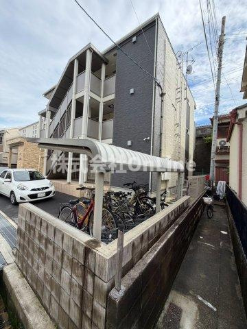 シャルマン昭和町の外観