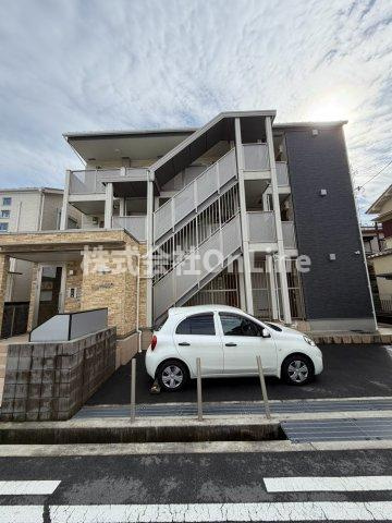 シャルマン昭和町の外観