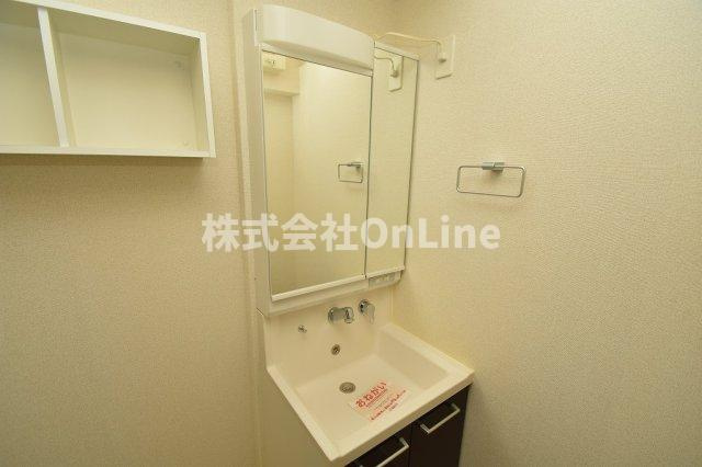 シャルマン昭和町の独立洗面台