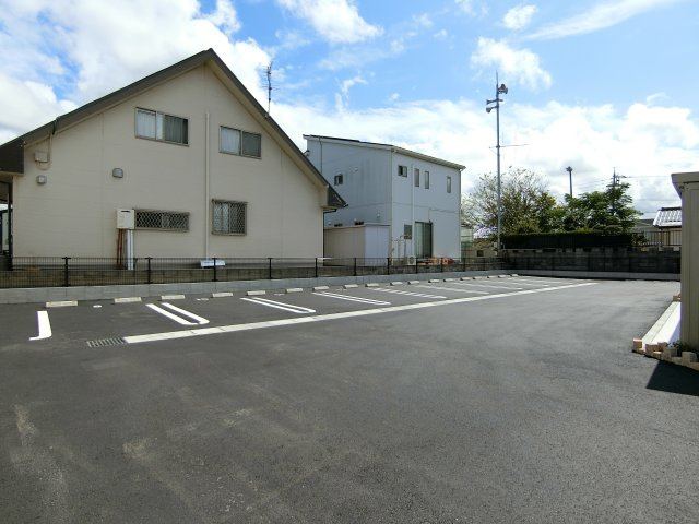 フロレゾン　Ｂの駐車場