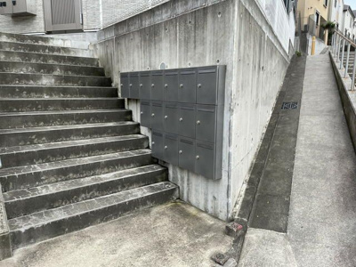【エントランス】 | レガーロ羽沢