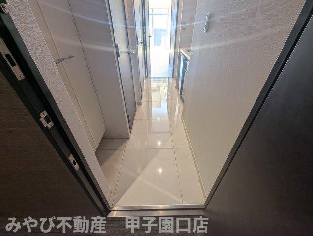 アーバングリーン甲子園の玄関