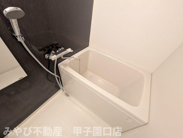 アーバングリーン甲子園の浴室