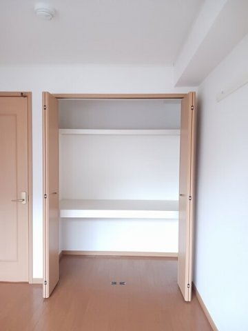ハイドランジア　２番館の収納