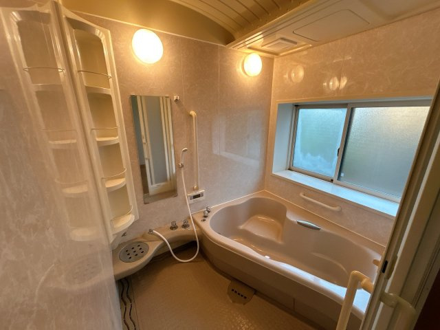 仲介手数料不要　カチタス大津町美咲野1丁目　建物60坪5SLDK角地【美咲野小・大津北中】の居間・リビング|リビング：大きな家具も置ける広さ