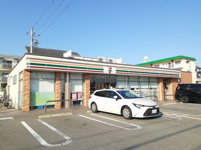 【周辺】 | ライズ瑞穂 | セブンイレブン　伊丹瑞ケ丘店まで300m