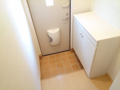 【玄関】 | ブリーゼ行基