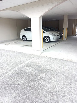 【駐車場】 | グランドゥール畦野
