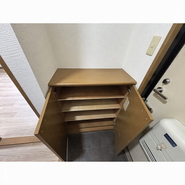 ジーライズ加古川河原の玄関