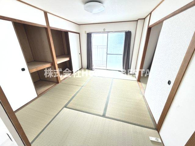 みどりビルの和室