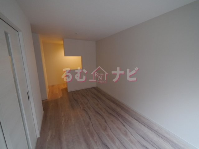 福岡市南区大楠１丁目のアパートの居間・リビング