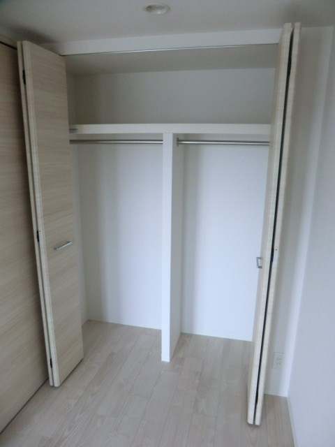 プレサンス三宮東フィールの収納